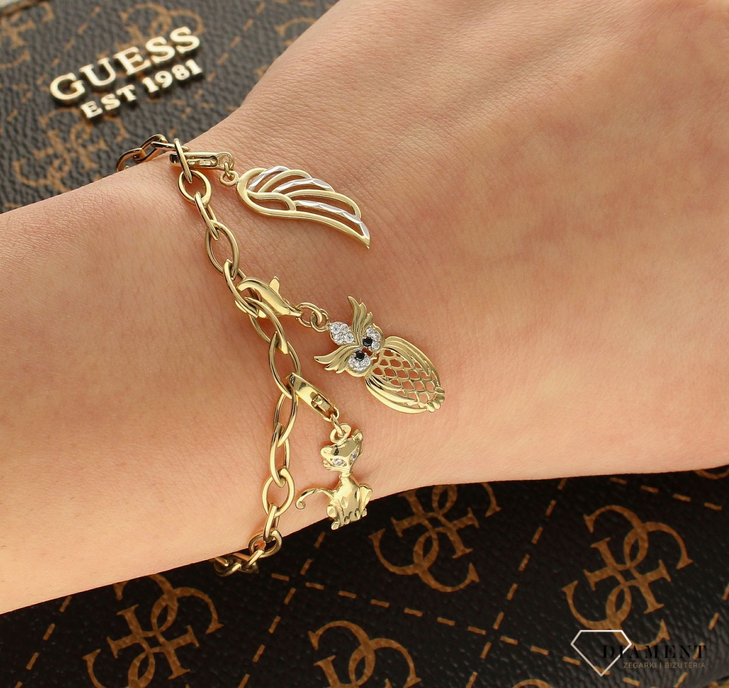 Złota zawieszka charms na bransoletkę 'Kotek z cyrkonią' ZA 3820A.jpg